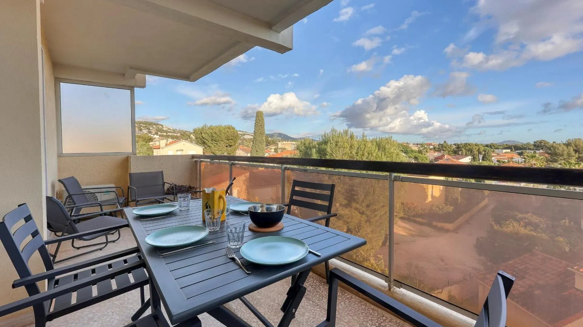 Appartement Douce Riviera - Welkeys Bandol