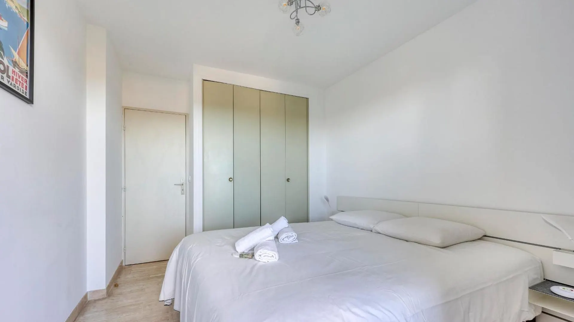 Appartement Douce Riviera - Welkeys Bandol Apartment