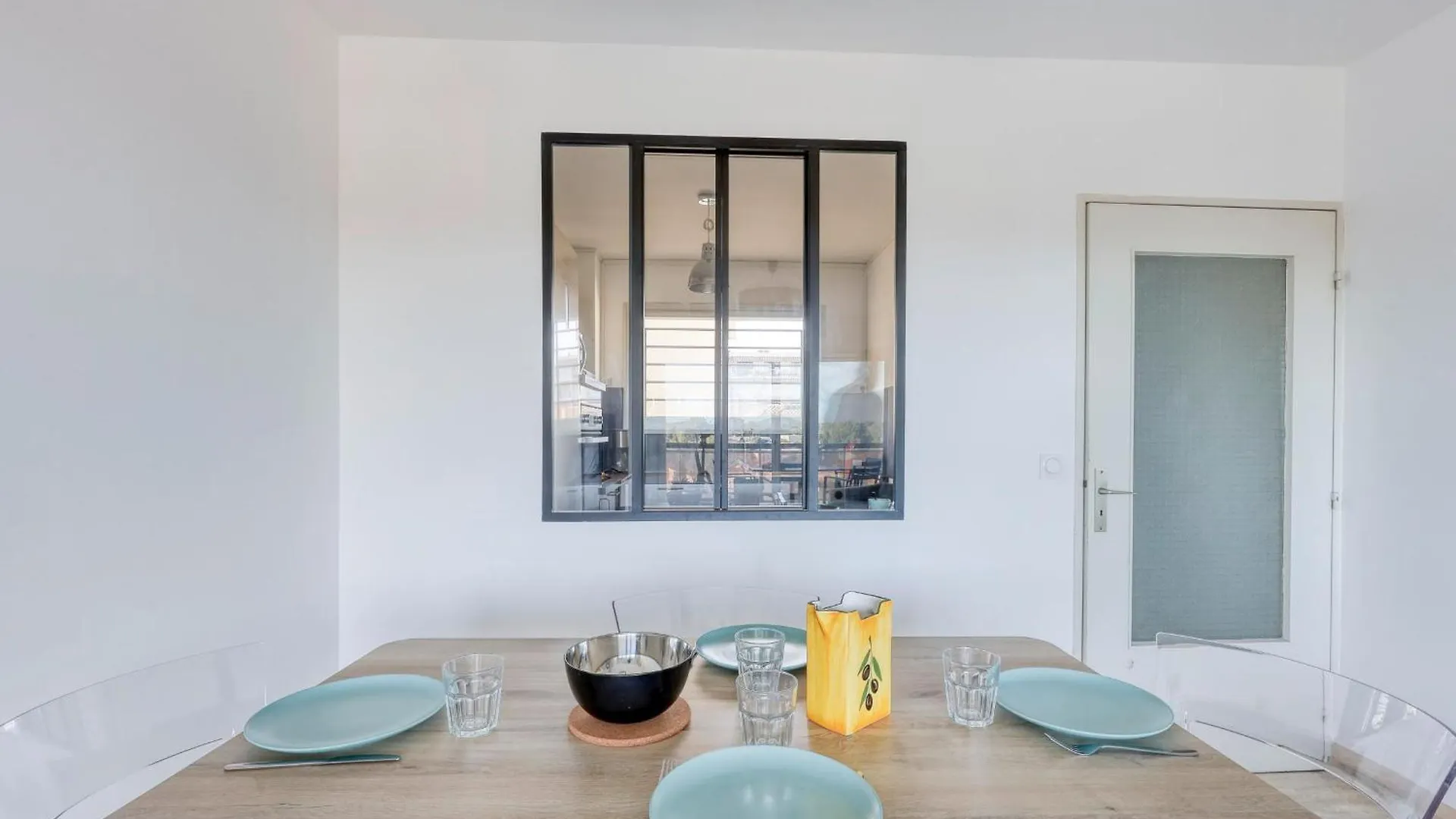 Appartement Douce Riviera - Welkeys Bandol