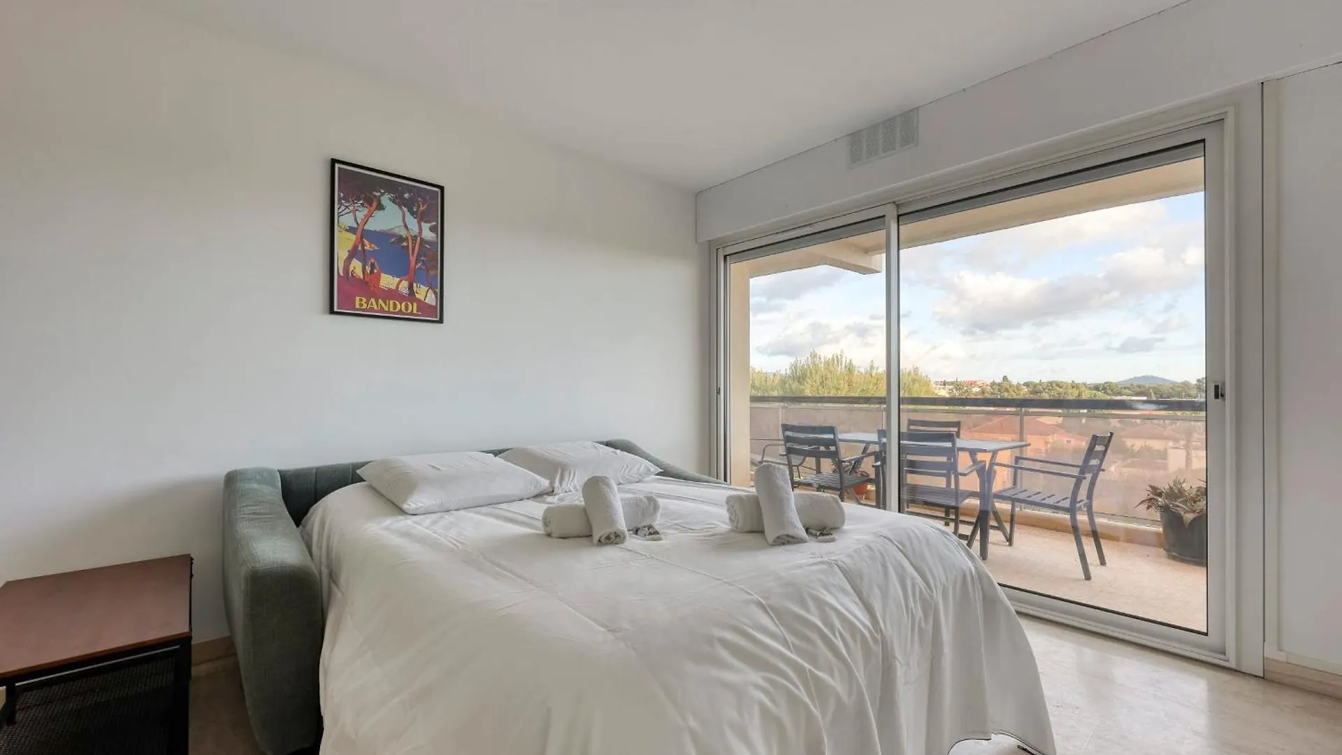 Appartement Douce Riviera - Welkeys Bandol